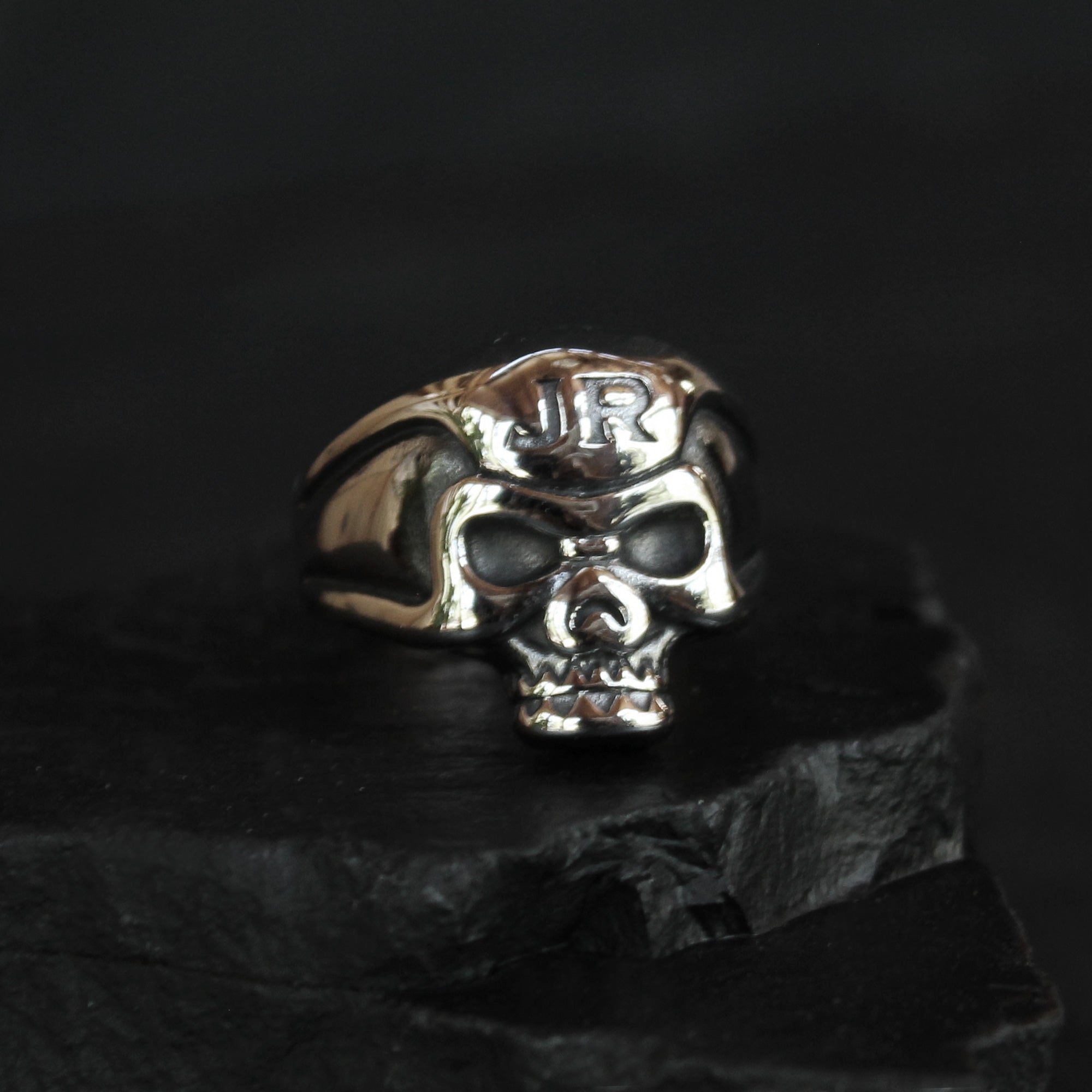 Skull Ring - Silver
